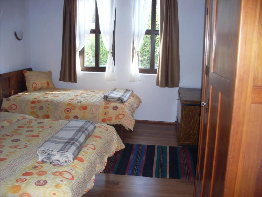Tsutsovi House Hotel Kalofer Room photo